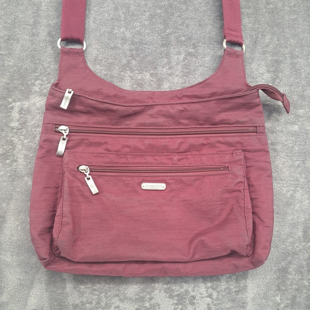 Baggallini Everywhere Crossbody Bag Burgundy Nylon Multi-Pocket Travel Everyday